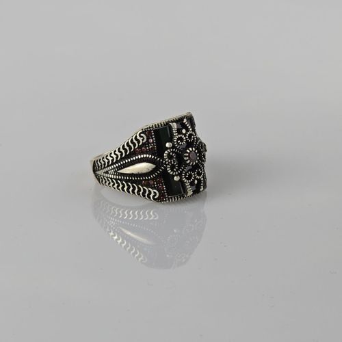 925 Italian Sterling Silver Ring with Elegant Design