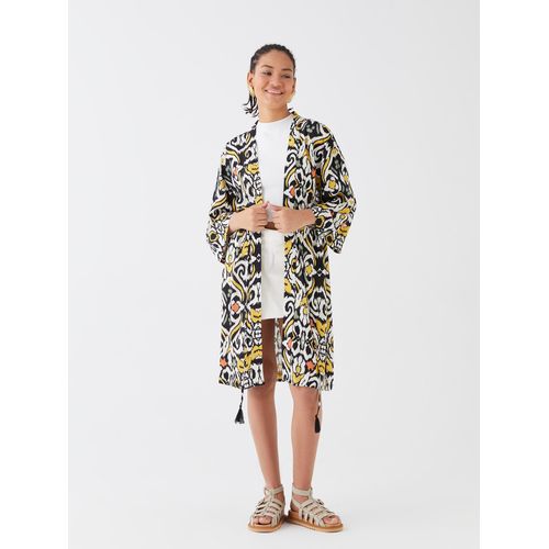 كيمونو نسائي واسع بنمط وياقة شال