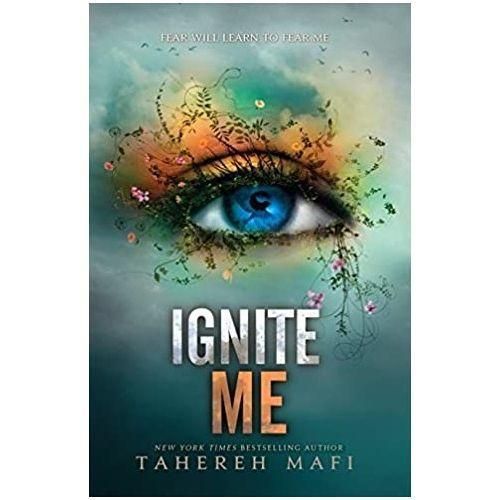 Shatter Me - BY Tahereh Mafi