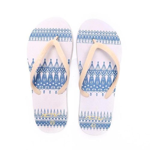 Printed Thong Slip On Slipper - White & Blue