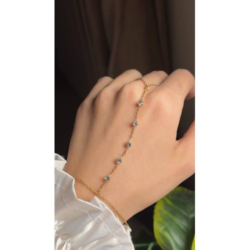 Elegant Hand-Chain Stainless Steel Tarnish-Free Bracelet – Modern Palm Leaf & Finger Chic Style