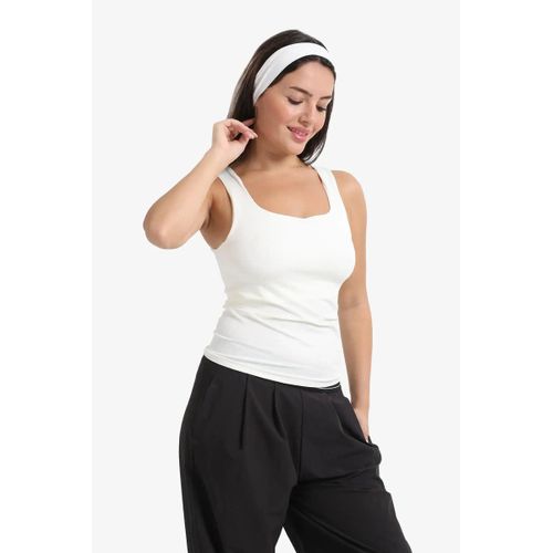 Sleek Solid Patterned Top