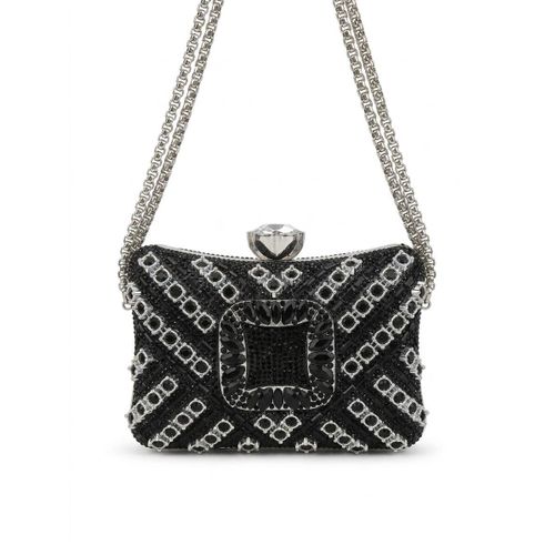 An exceptional evening bag with a solid design that embodies luxury.VS-68-BLACK