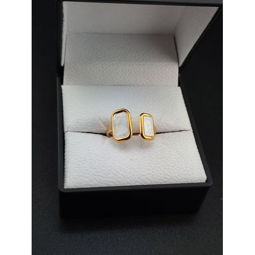 Mother-of-Pearl (Shell) Free-Size Open Ring