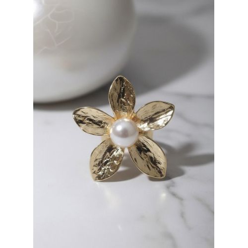 Ring Gold Flower Design with Pearl Center Gold Plated - Gold