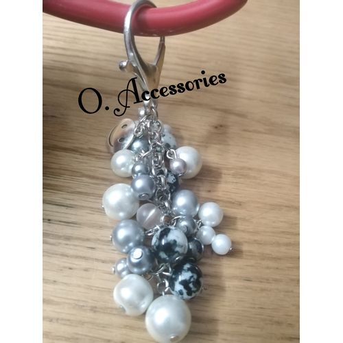 Medal Keychain Silver Metal with White & Gray Pearls