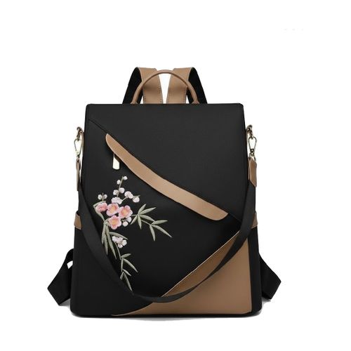 حقيبة ظهر جلدية للنساء