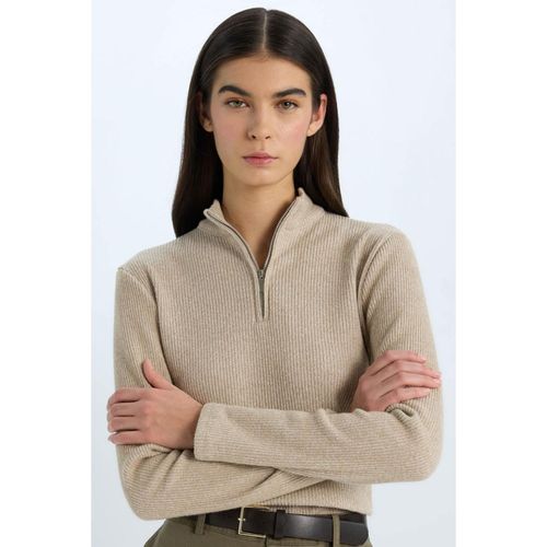 Woman Slim Fit Half Turtleneck Ribbed Camisole T-Shirt