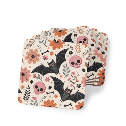 أربعة قطع من الأكواب الخشبية المرعبة اللطيفة لعيد الهالوين