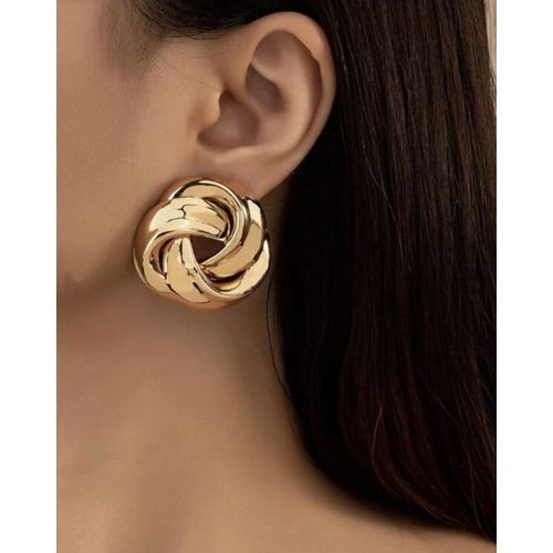Earrings Golden With A Unique Design