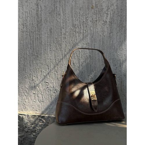 fashionable women's handbag