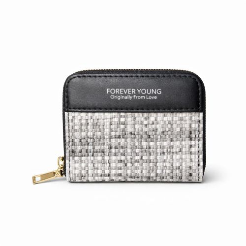 A Very Beautiful And Elegant Women's Wallet
