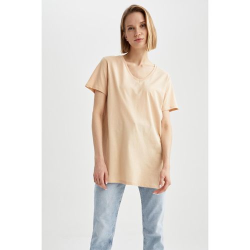 Slit Detail Tunic Length V-Neck 100% Cotton T-Shirt