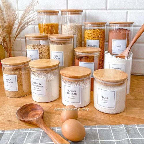12-Piece Round Spice Jar Set with Heat-Resistant Pyrex Glass & Wooden Lids