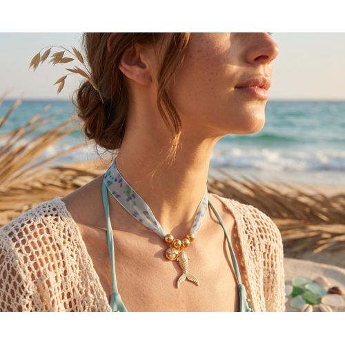 Beach-Themed Charm Necklace with Floral Ribbon (Random Color)