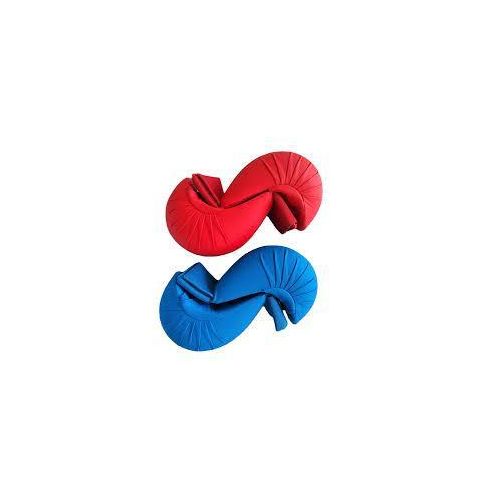 Karate Gloves Compliant with World Karate Federation Standards for Training and Competition
