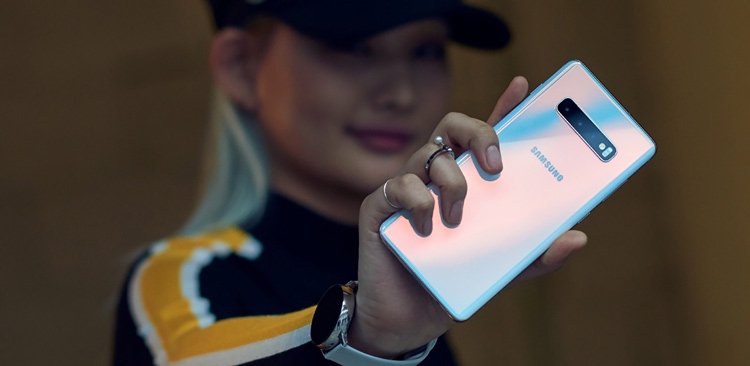 موبايل سامسونج Samsung Galaxy S10 موبايل - 6.1 بوصة - 128 جيجا بايت -أسود من جوميا