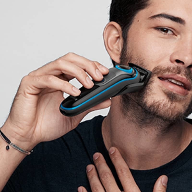 Short to medium beard & hair clipping