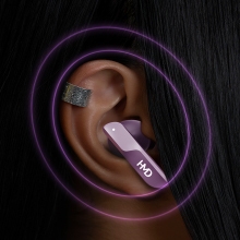 in-ear detection, seamless, plug in to play, plug out to pause