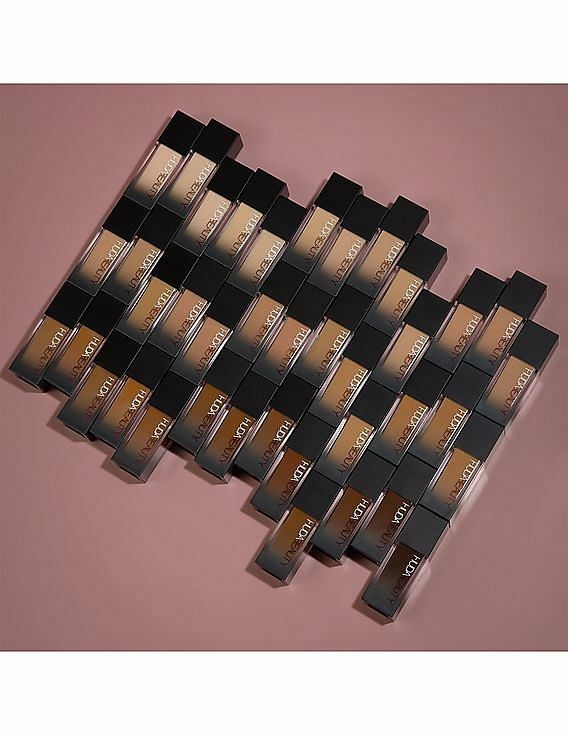 HUDA BEAUTY #Faux Filter Luminous Matte Full Coverage Liquid Foundation - 150G Crème Brulée