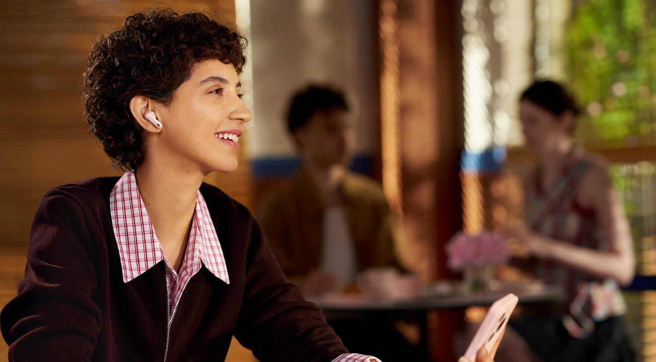 HUAWEI FreeBuds 7i selling three point