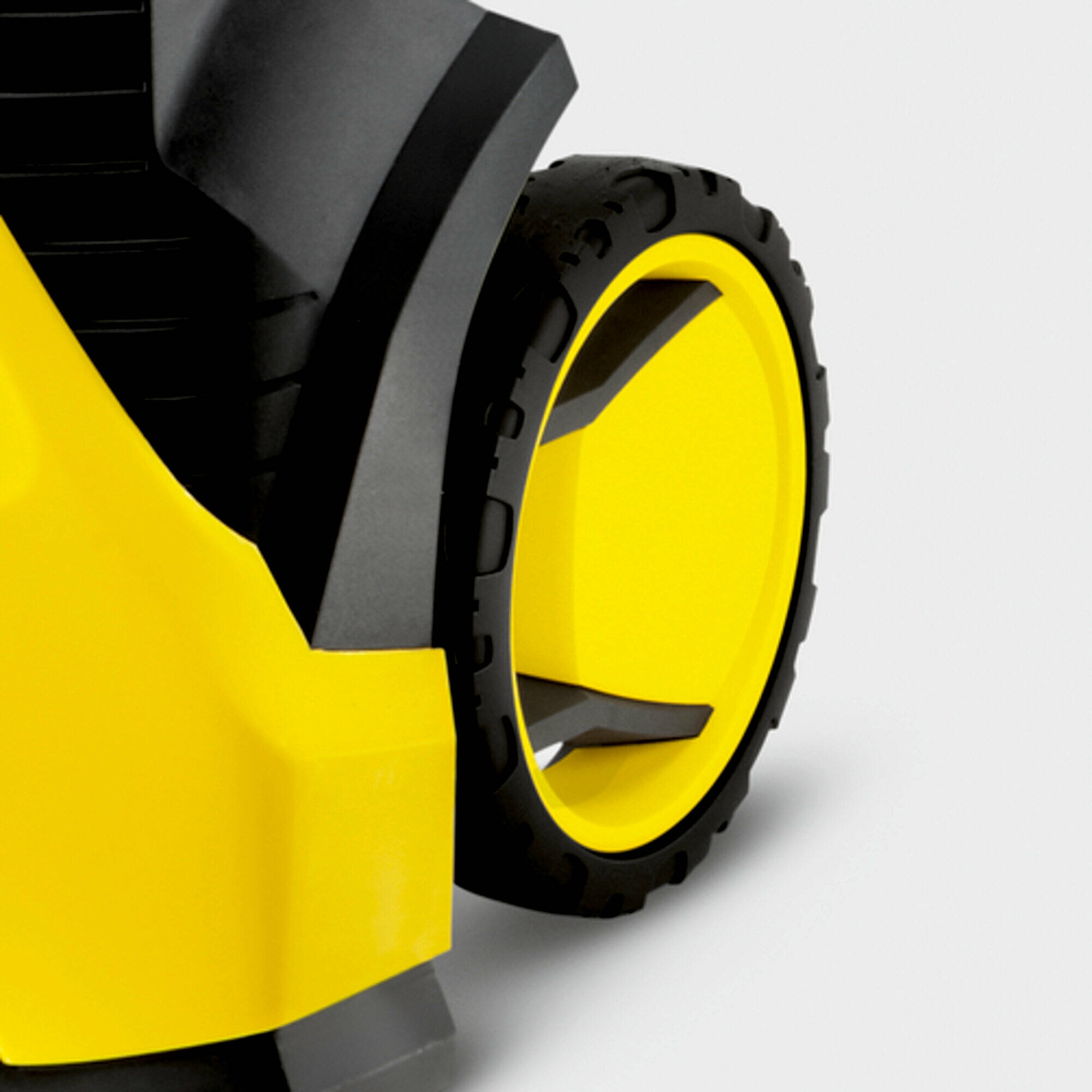 غسالة الضغط K 5 الأساسية: عجلات كبيرة