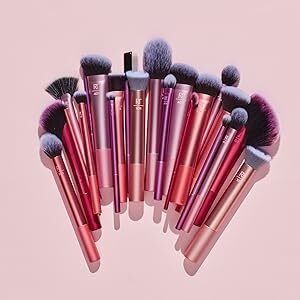 Real Techniques, stylish and functional professional quality makeup brushes, sponges,and accessories