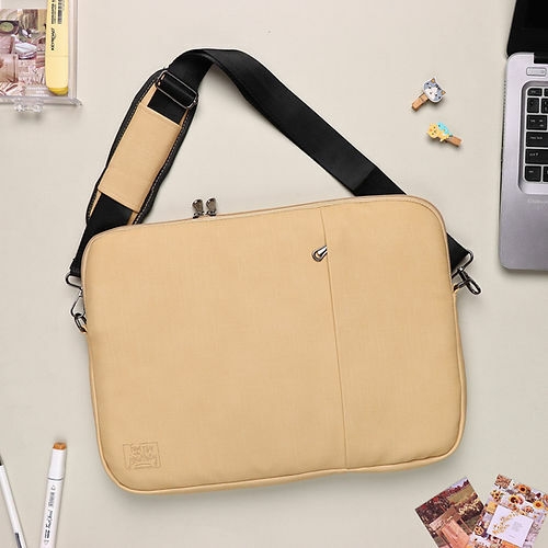 Shoulder Laptop Sleeve by Dawenha | Latte