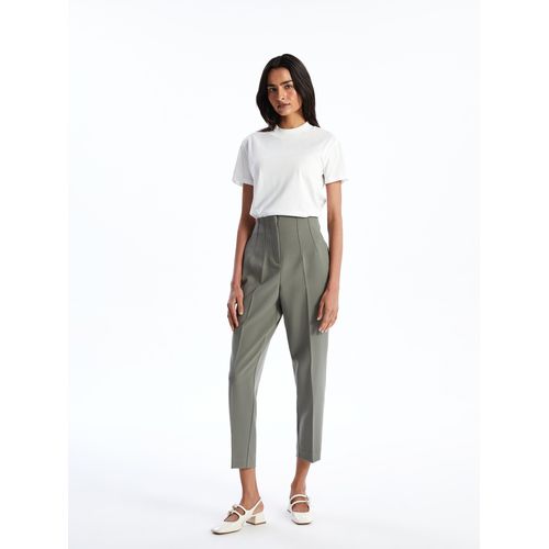 Standard Fit Pleated Women's Trousers