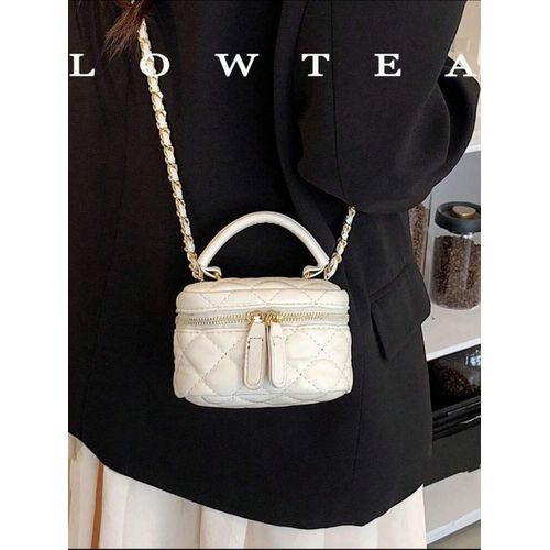 Elegant off-white bag