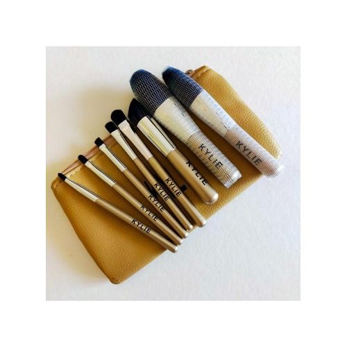 Kylie Cosmetics makeup brush set is a set of high-quality handheld beauty tools, used for personal beauty care, consisting of 8 makeup brushes.