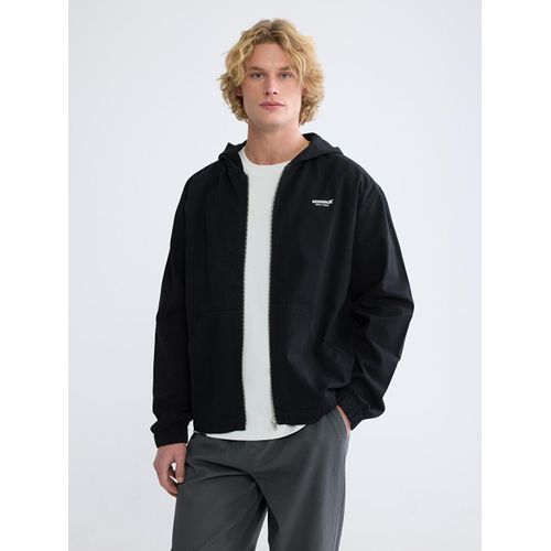 Men's Loose Fit Denim Jacket