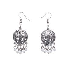 Metal Earring - Silver &amp; White