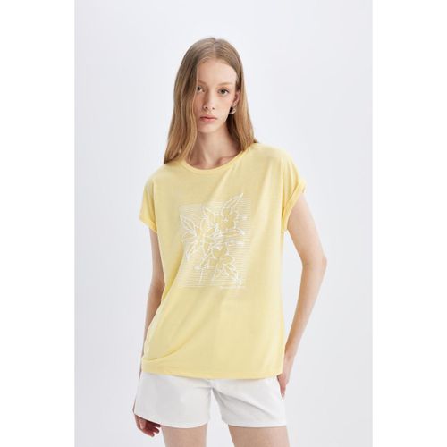 Woman Crew Neck Batwing Short Sleeve T-Shirt - Yellow