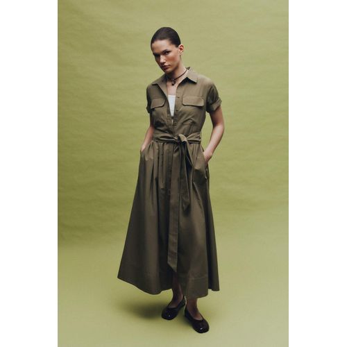 A Cut Shirt Collar Midi Dress