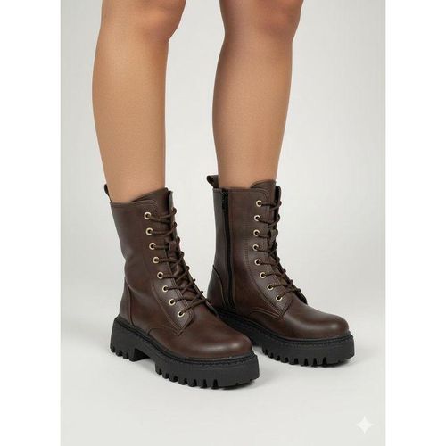 Black leather winter boots
