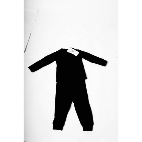 Black baby pajama sleeve t-shirt and pants - size 6-12M