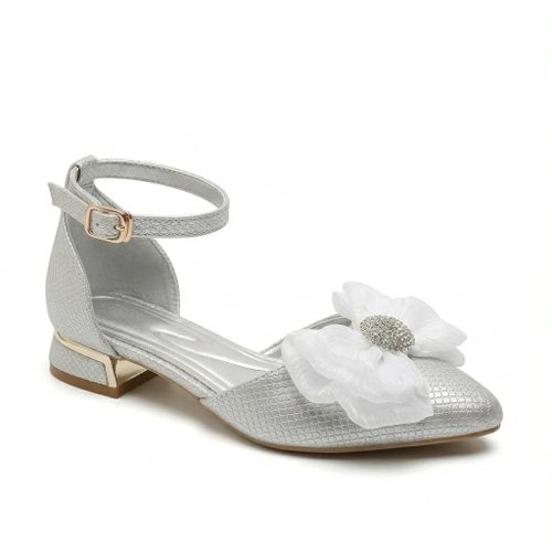 Elegant womens sandal with a luxurious and feminine design C-114-SILVER