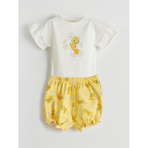 Tweety Printed Baby Girl's Snap Bodysuit And Shorts 2 Pack