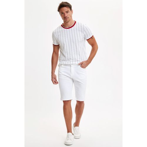 Five Pocket Regular Fit Bermuda Shorts