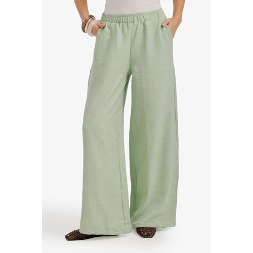 Textured Wide-Leg Pants