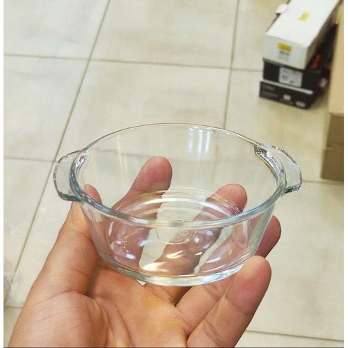 6اطباق زجاج للوجبات الخفيفه والحلوي قطع