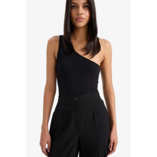 Slim Fit Camisole One Shoulder Tank Top