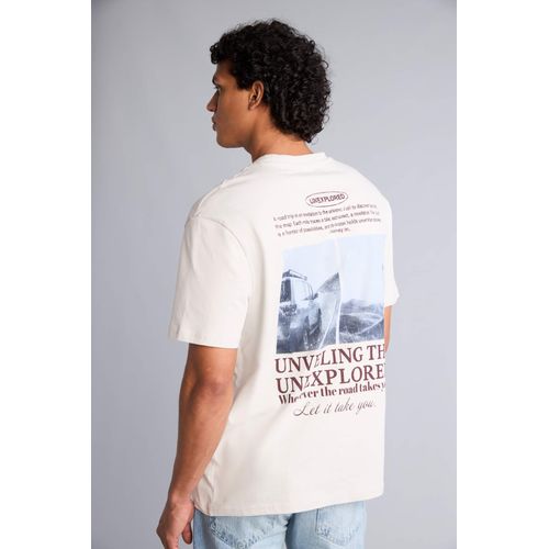 Regular Fit Printed Short Sleeve T-Shirt