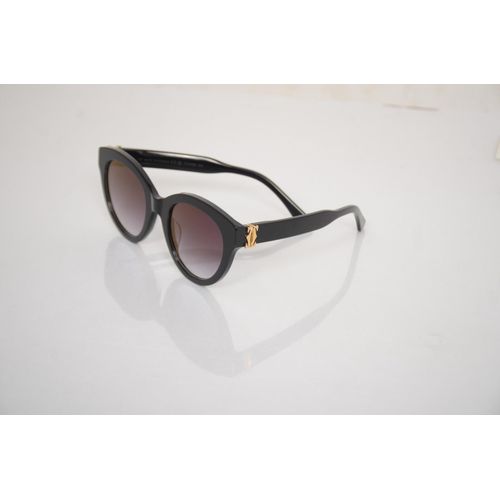 Women's Stylish Black Sunglasses - UV400 Protection Gradient Lenses with Gold Temple Accent