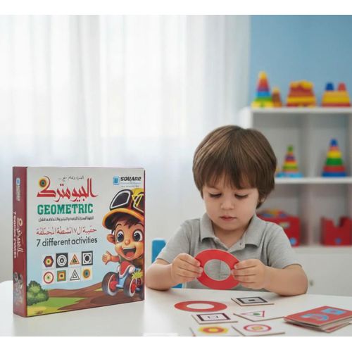 Geometric Cards 2 in 1 for Kids Color and Black and White Educational Cards for Learning Geometric Shapes and Visual Discrimination Developing Visual Perception and Logical Thinking Suitable for Ages 18 Months and Above Safe for Children