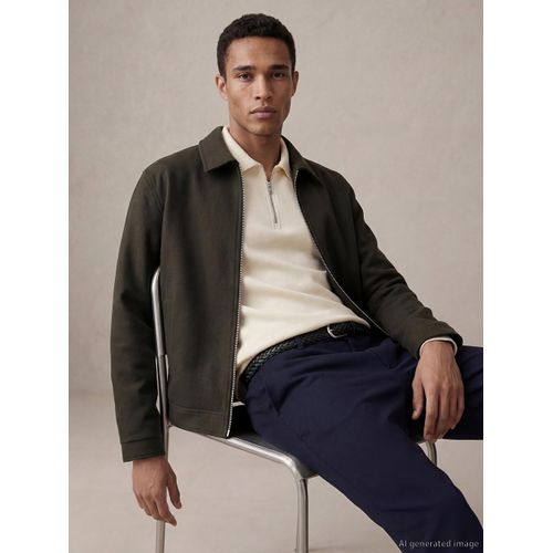 Men's Cashmere Coat in A Classic Fit