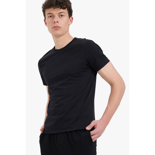 Slim Fit Crew Neck Top