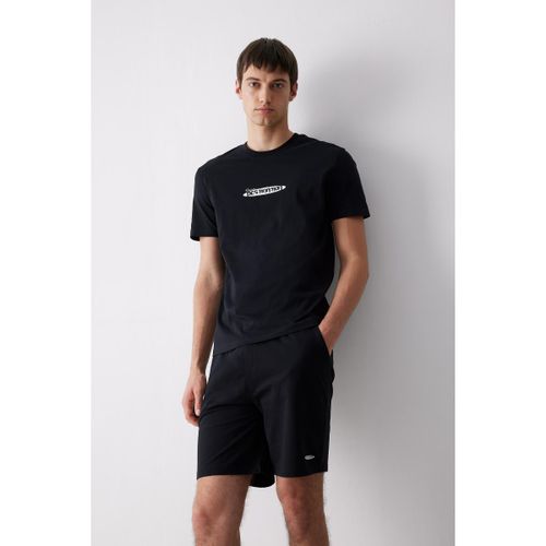 Man Crew Neck Regular Fit Short Sleeve T-Shirt - Black