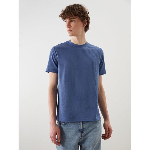 Crew Neck Short Sleeve Men's Textured T-Shirt